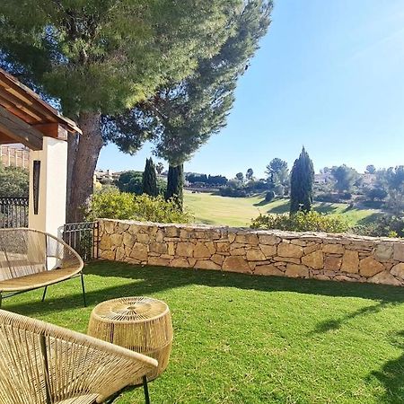 Superbe Villa-Domaine Avec Golf Piscine Et Tennis Сен Сир сюр Мер Екстериор снимка